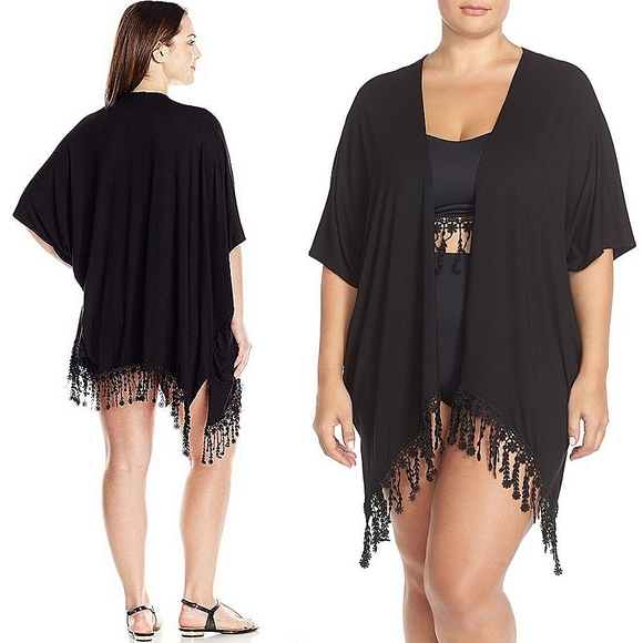 BECCA Sweaters - ❤️Becca Black Tassel Fringe Cardigan☆
